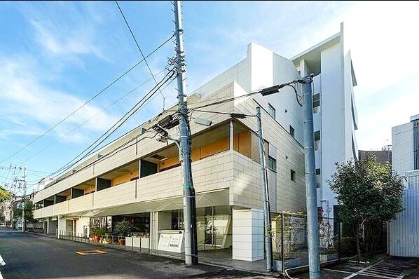 プラチナコート広尾の物件外観写真